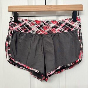 Gray Patterned Athletic Shorts | SO Small